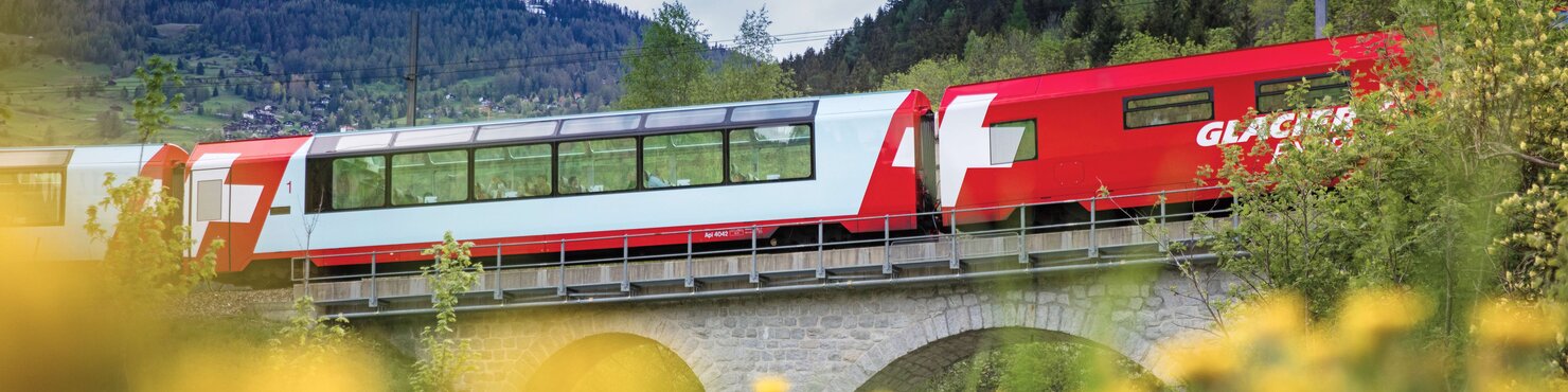 Glacier Express | railtour - the Swiss travel specialist